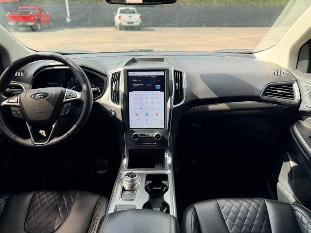 Used 2023 Ford Edge Titanium AWD/4WD image 20