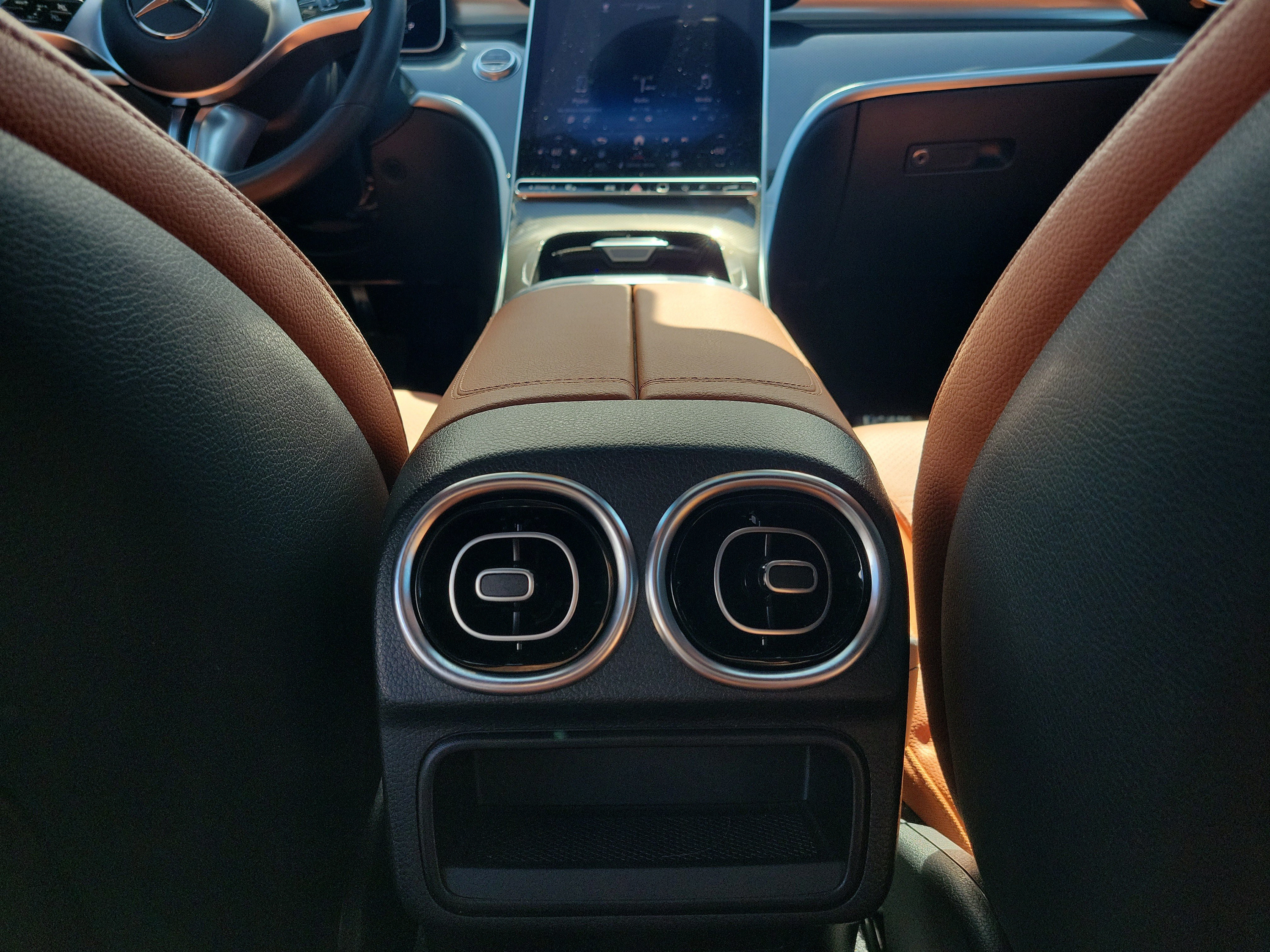 Certified 2024 Mercedes-Benz C 300 Sedan image 11