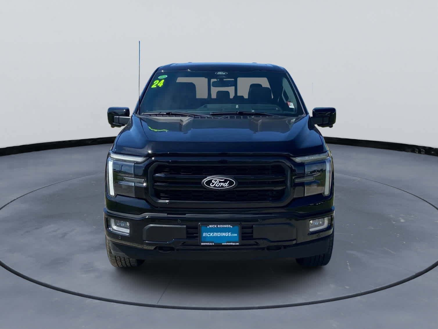 Used 2024 Ford F150 Lariat w/ Equipment Group 502A High AWD/4WD image 2