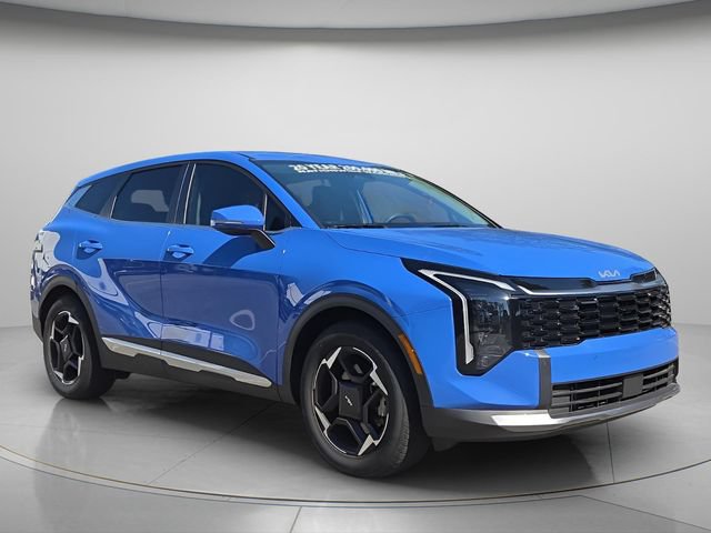 Certified 2026 Kia Sportage EX FWD image 8
