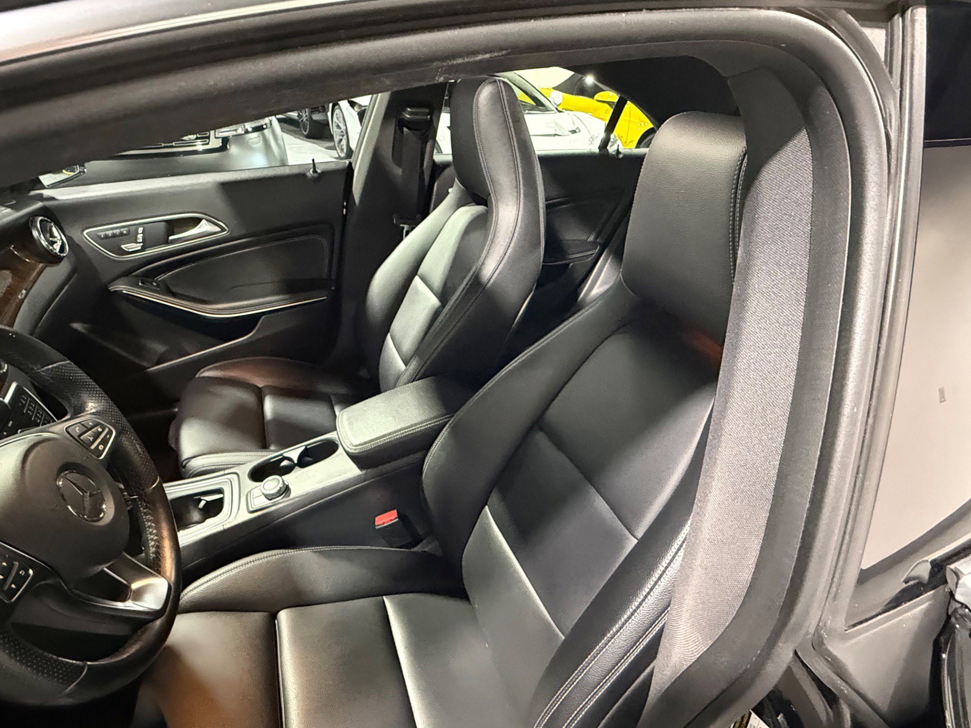 Used 2019 Mercedes-Benz CLA 250 4MATIC image 19