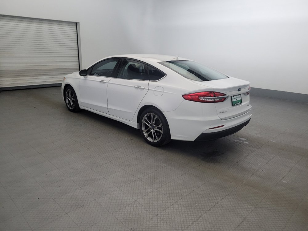 Used 2020 Ford Fusion SEL FWD image 3