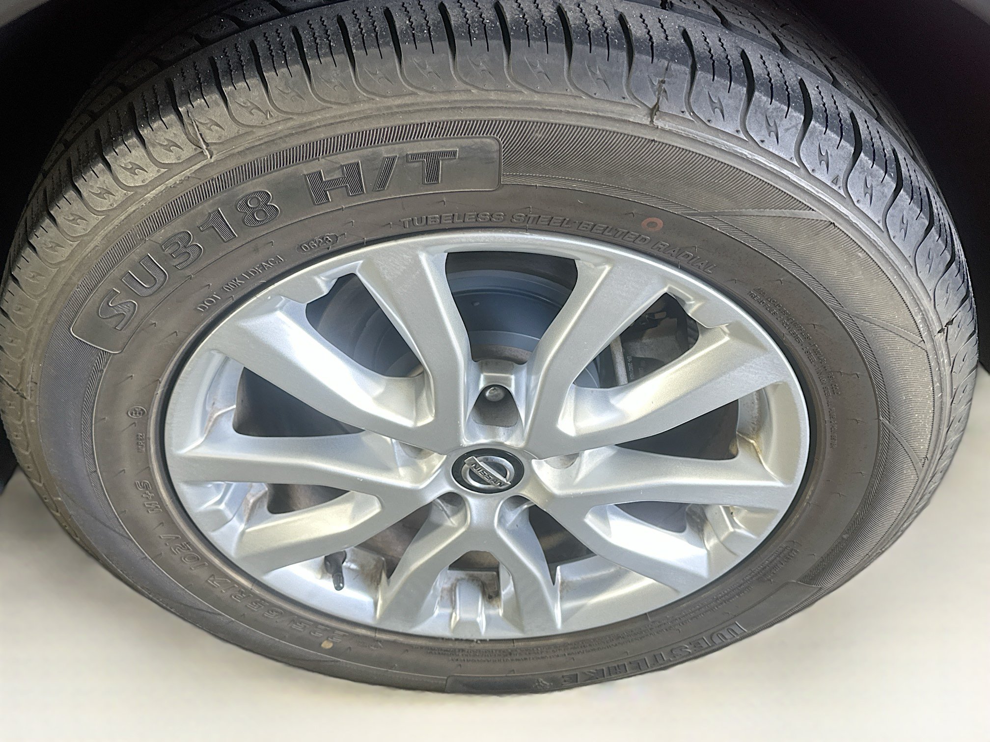 Used 2018 Nissan Rogue SV FWD image 11
