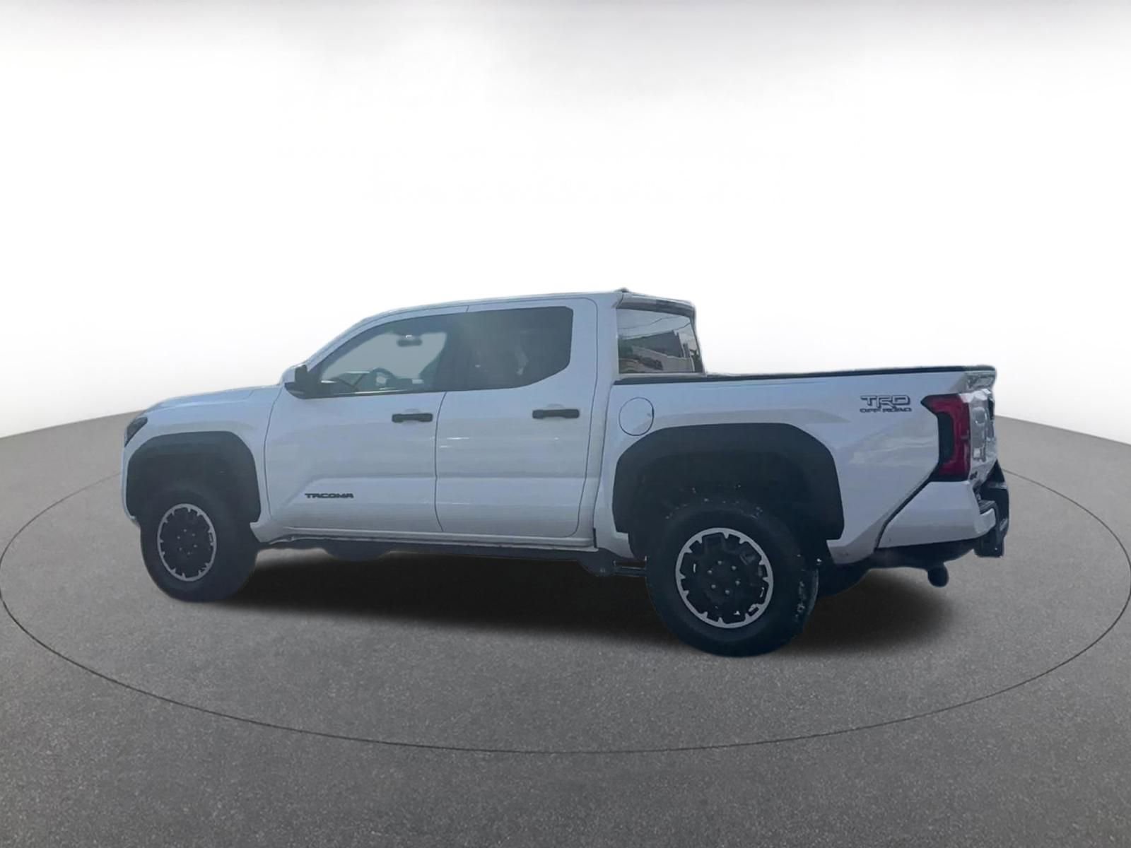 Used 2025 Toyota Tacoma TRD Off-Road image 10