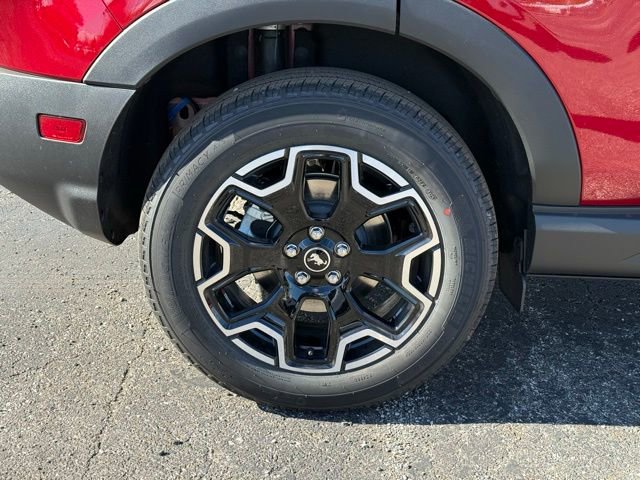 New 2025 Ford Bronco Sport Outer Banks AWD/4WD image 11