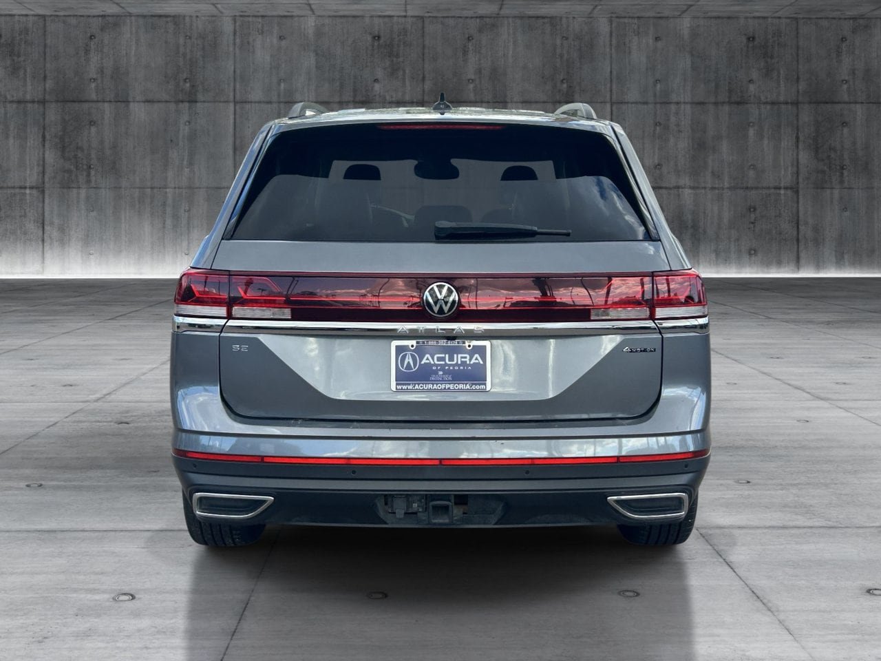Used 2025 Volkswagen Atlas SE AWD/4WD image 4