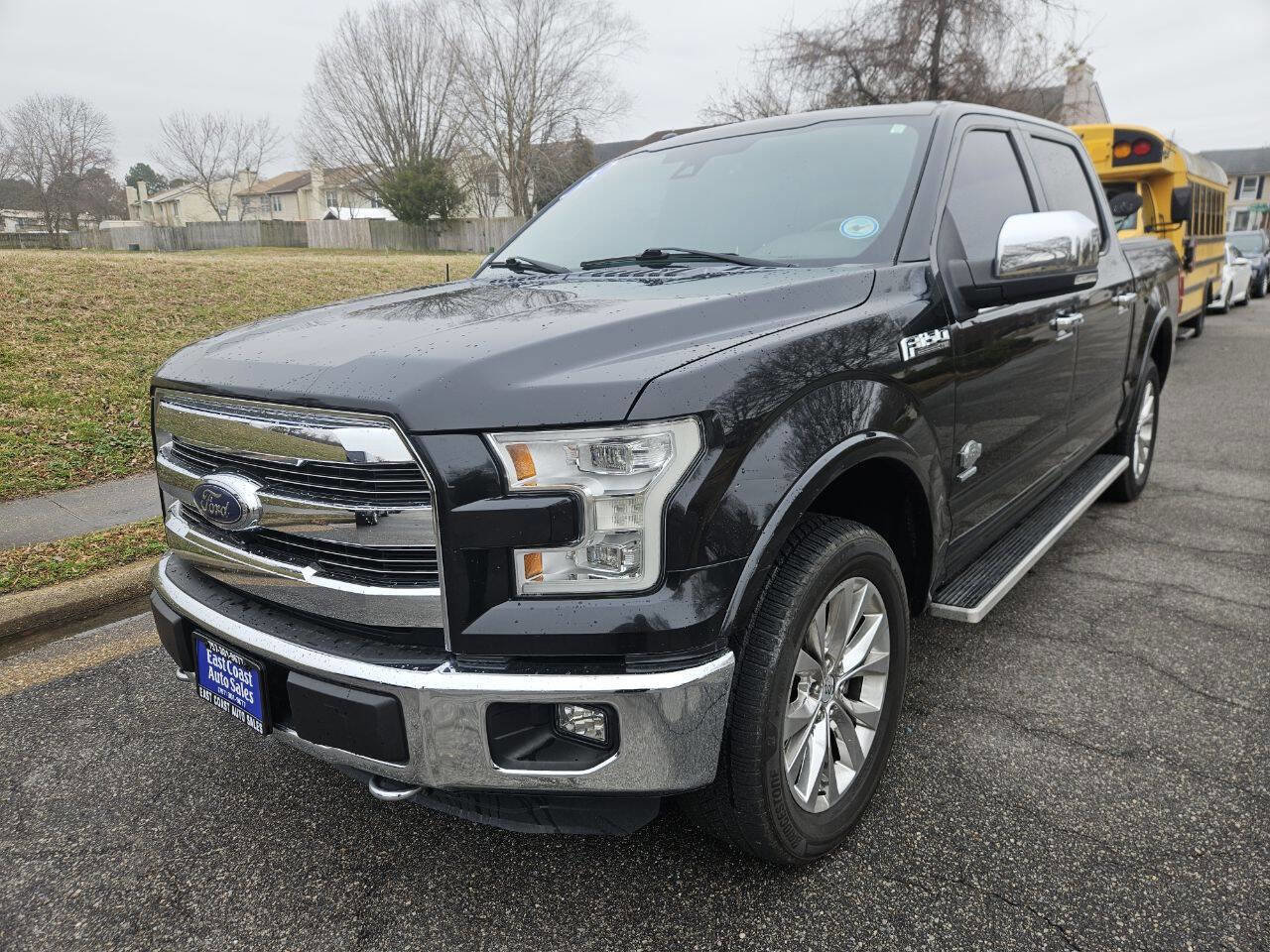 Used 2015 Ford F150 King Ranch w/ Equipment Group 601A Luxury image 3