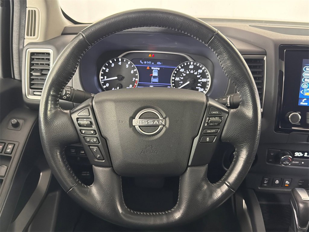 Used 2022 Nissan Frontier SV w/ SV Premium Package image 24