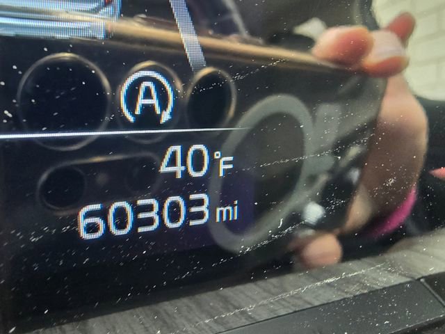 Used 2023 Kia Telluride EX image 49