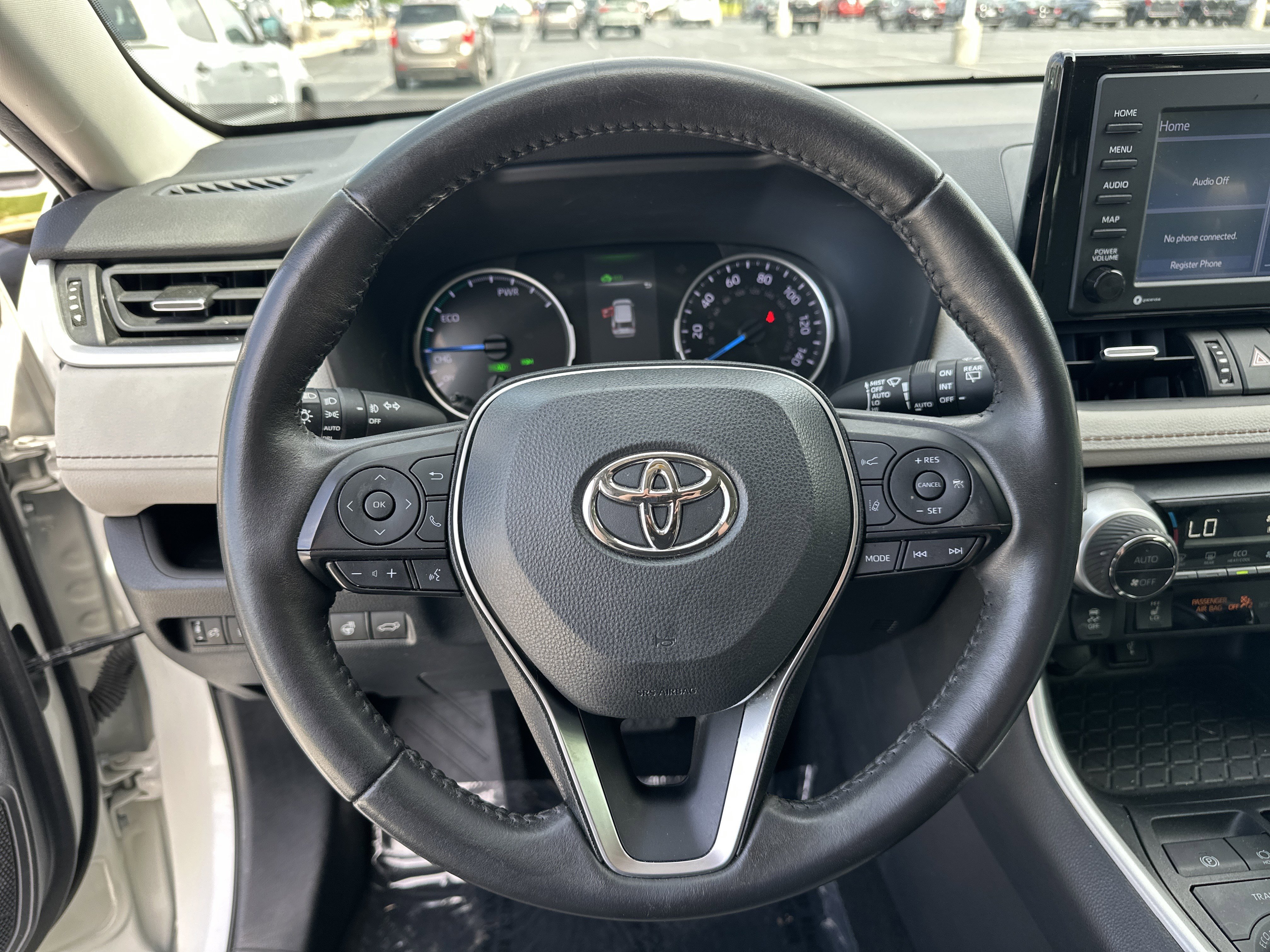Used 2022 Toyota RAV4 XLE Premium AWD/4WD image 18