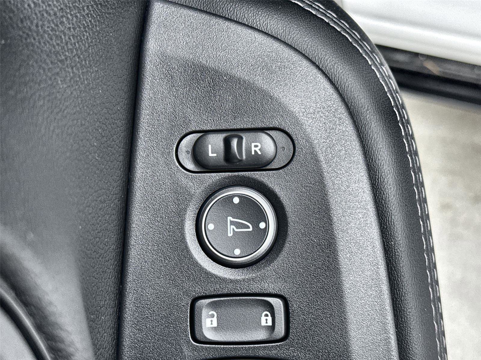 New 2026 Honda HR-V EX-L image 16