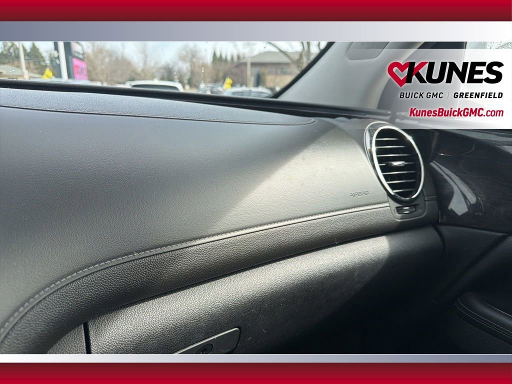 Used 2017 Buick Enclave Leather image 17