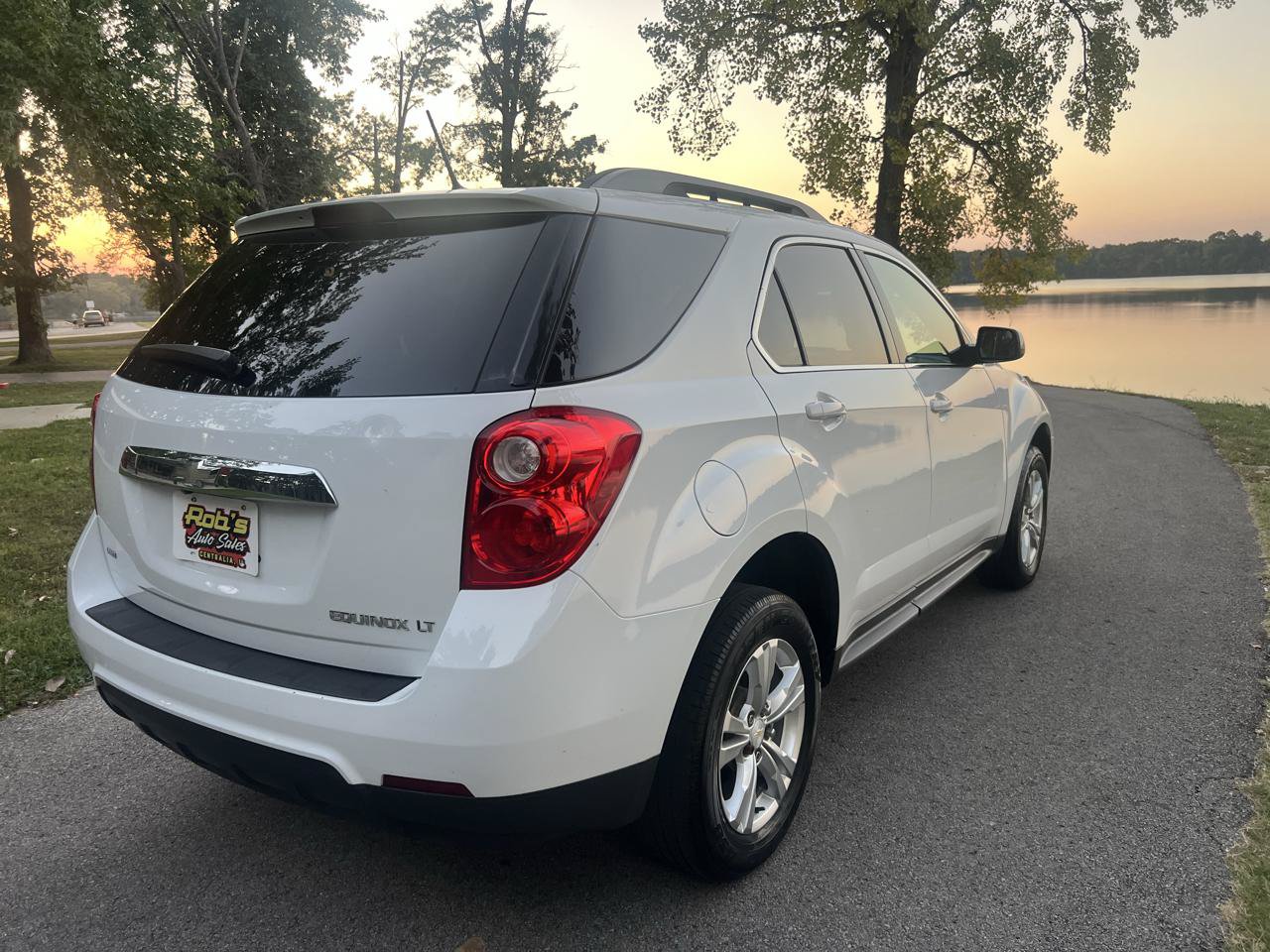 Used 2014 Chevrolet Equinox LT w/ Driver Convenience Package AWD/4WD image 6