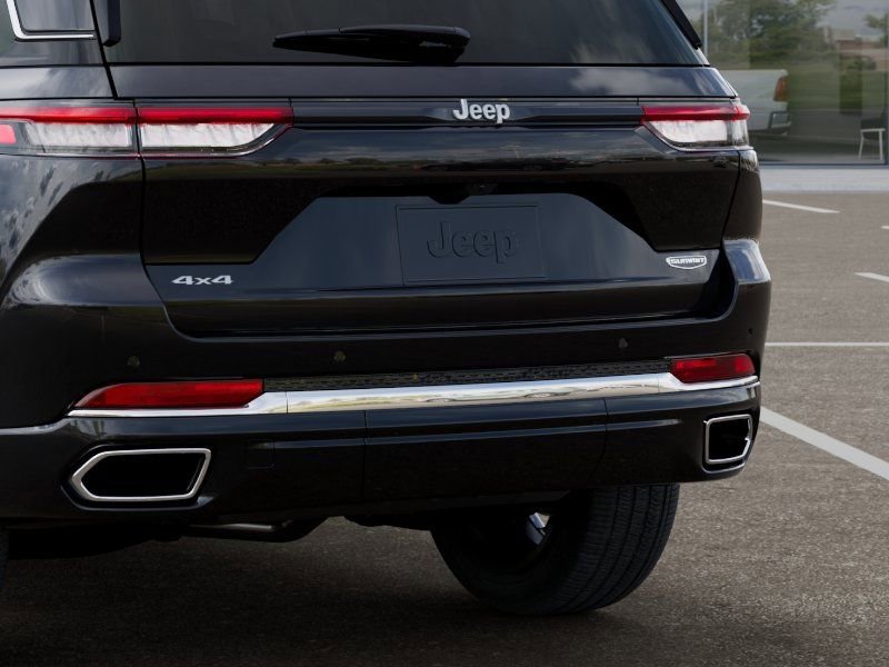 New 2025 Jeep Grand Cherokee Summit w/ Adv Protech Group IV image 13