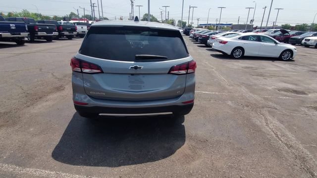 Used 2024 Chevrolet Equinox LT w/ LPO, Floor Liner Package FWD image 7