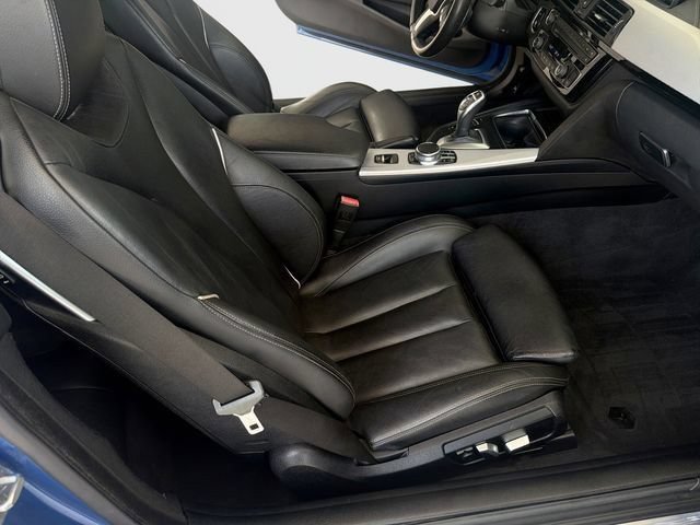 Used 2018 BMW 430i Convertible w/ M Sport Package RWD image 35