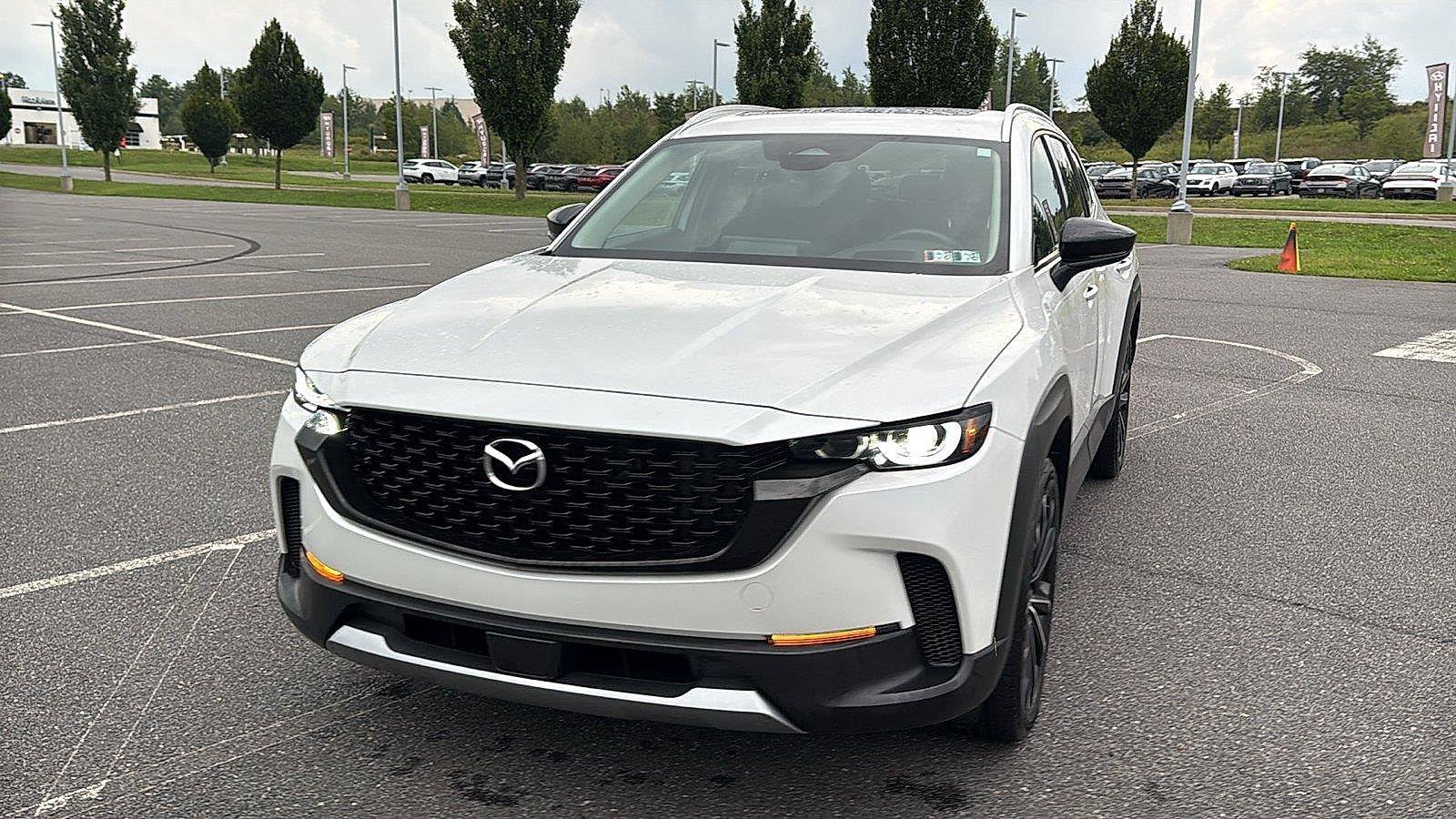 Used 2025 MAZDA CX-50 AWD 2.5 Turbo w/ Premium Pkg image 13