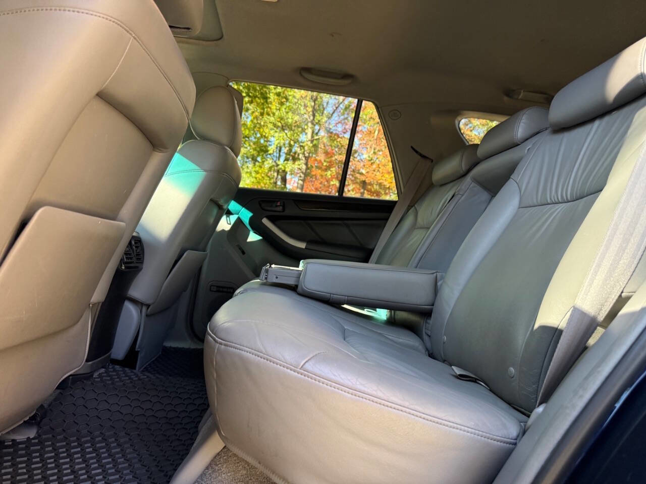 Used 2007 Toyota 4Runner Limited image 40