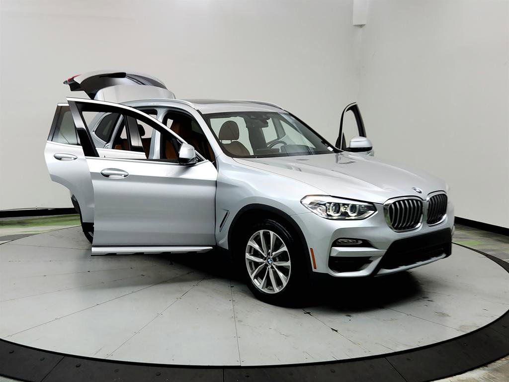 Used 2019 BMW X3 sDrive30i w/ Premium Package image 10