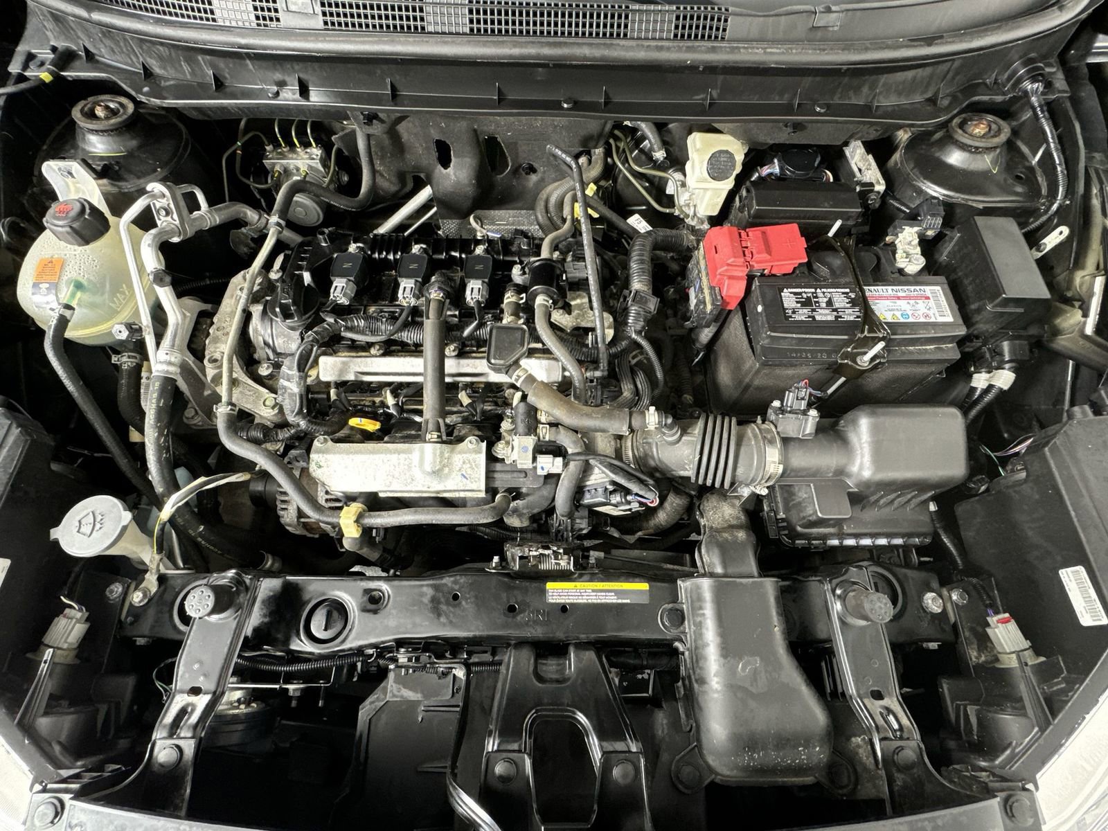 Used 2020 Nissan Kicks S image 28