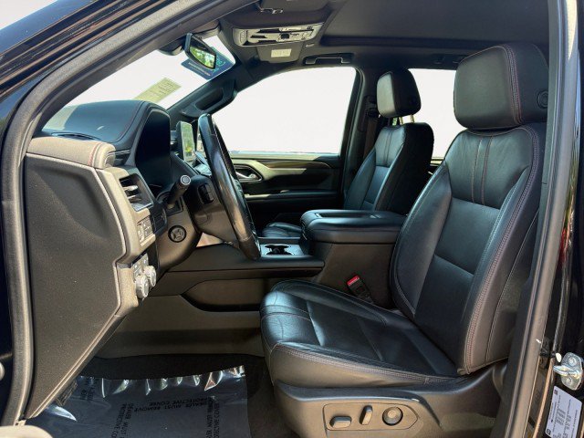 Used 2021 Chevrolet Suburban RST w/ Luxury Package AWD/4WD image 2
