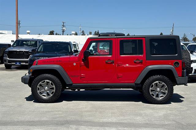 Used 2014 Jeep Wrangler Unlimited Rubicon w/ Connectivity Group AWD/4WD image 6