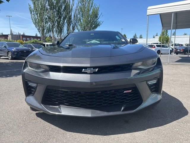 Used 2016 Chevrolet Camaro SS RWD image 2