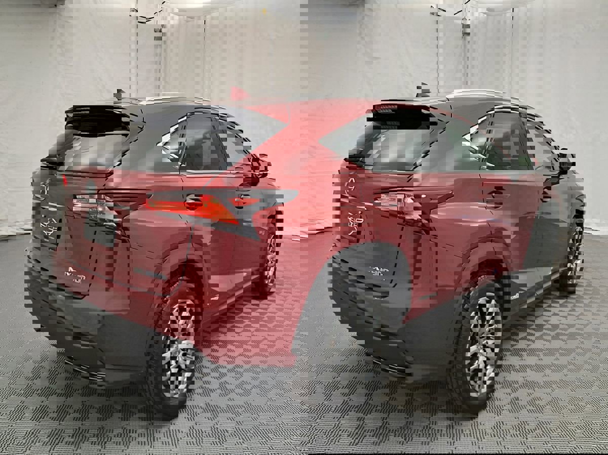 Used 2016 Lexus NX 300h AWD image 5