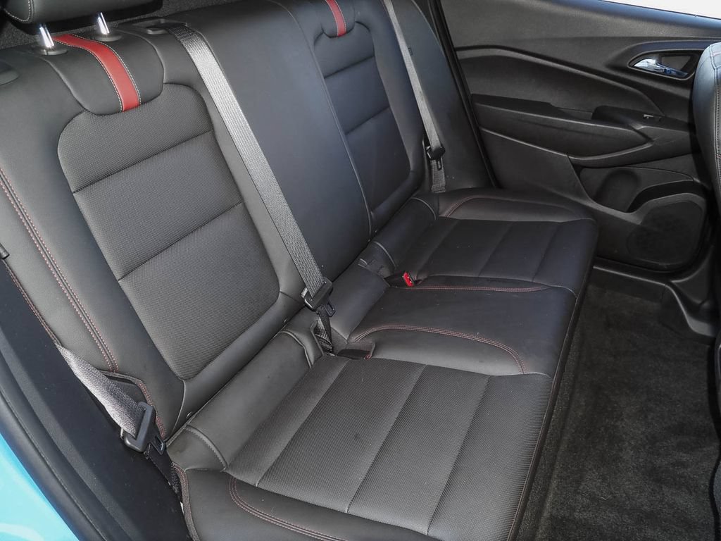 Certified 2024 Chevrolet Trax RS FWD image 30