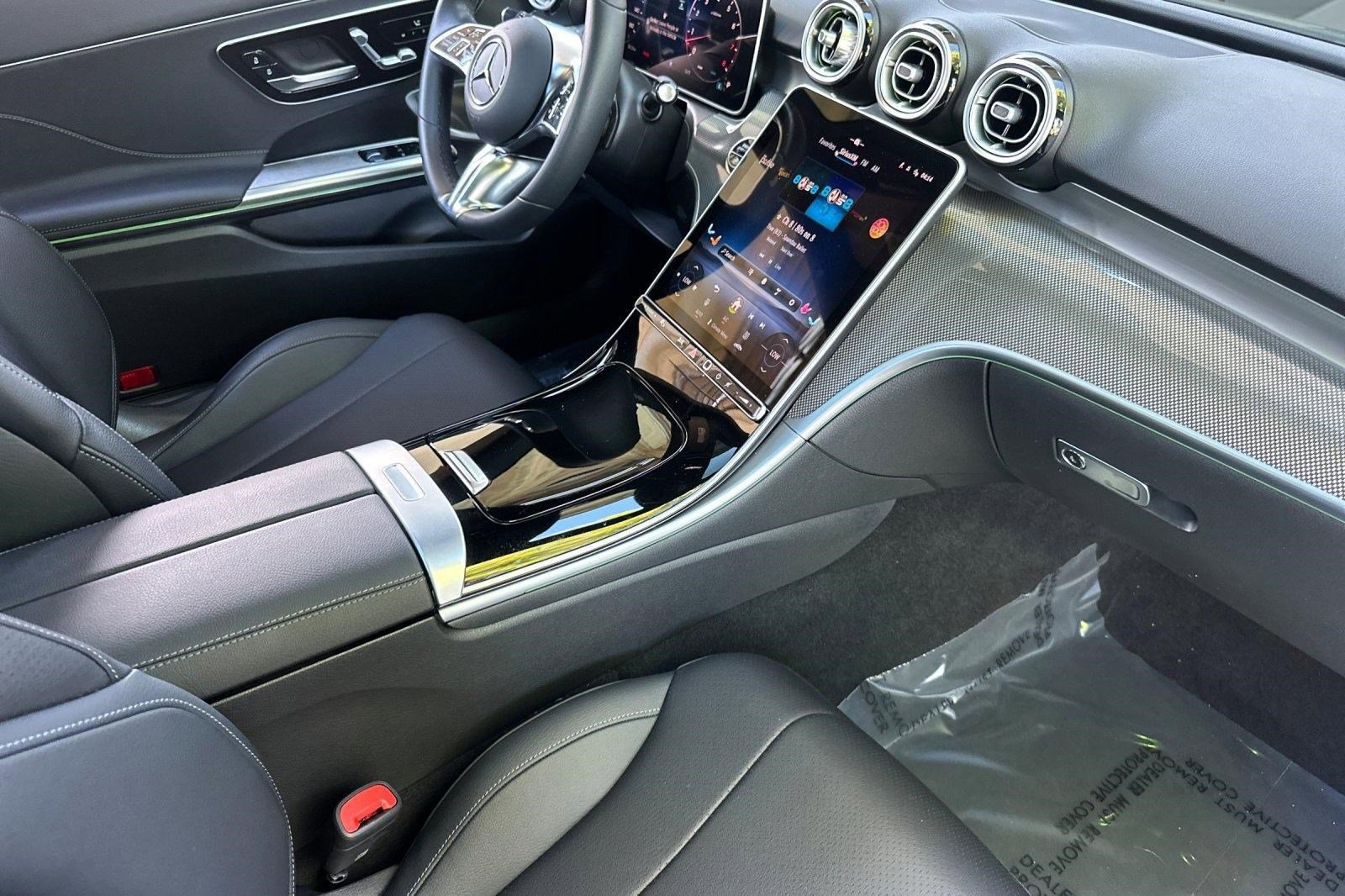 Certified 2024 Mercedes-Benz CLE 300 4MATIC Coupe image 33