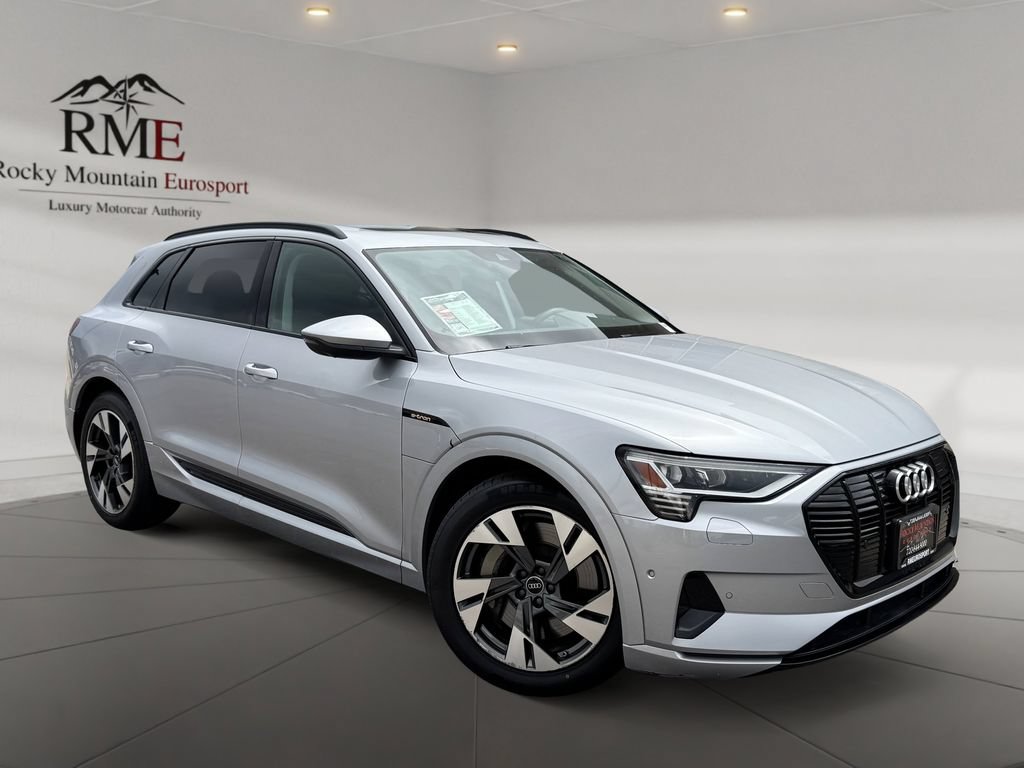 Used 2022 Audi e-tron Premium w/ Convenience Plus Package