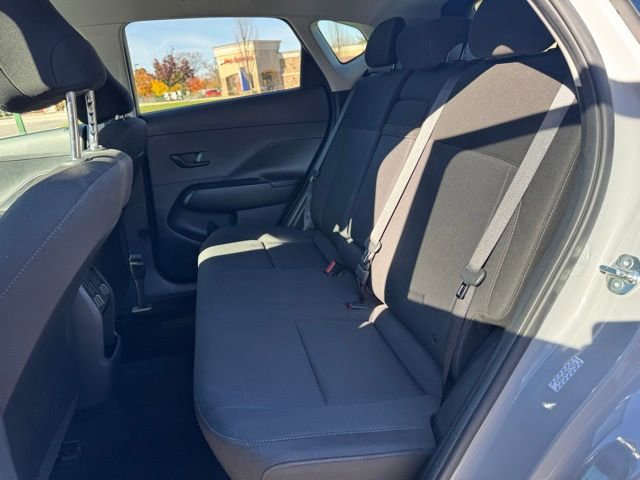 Used 2024 Hyundai Kona SEL image 11