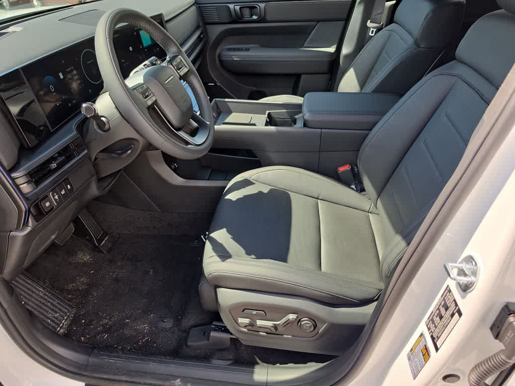New 2027 Hyundai Santa Fe Calligraphy AWD/4WD image 16