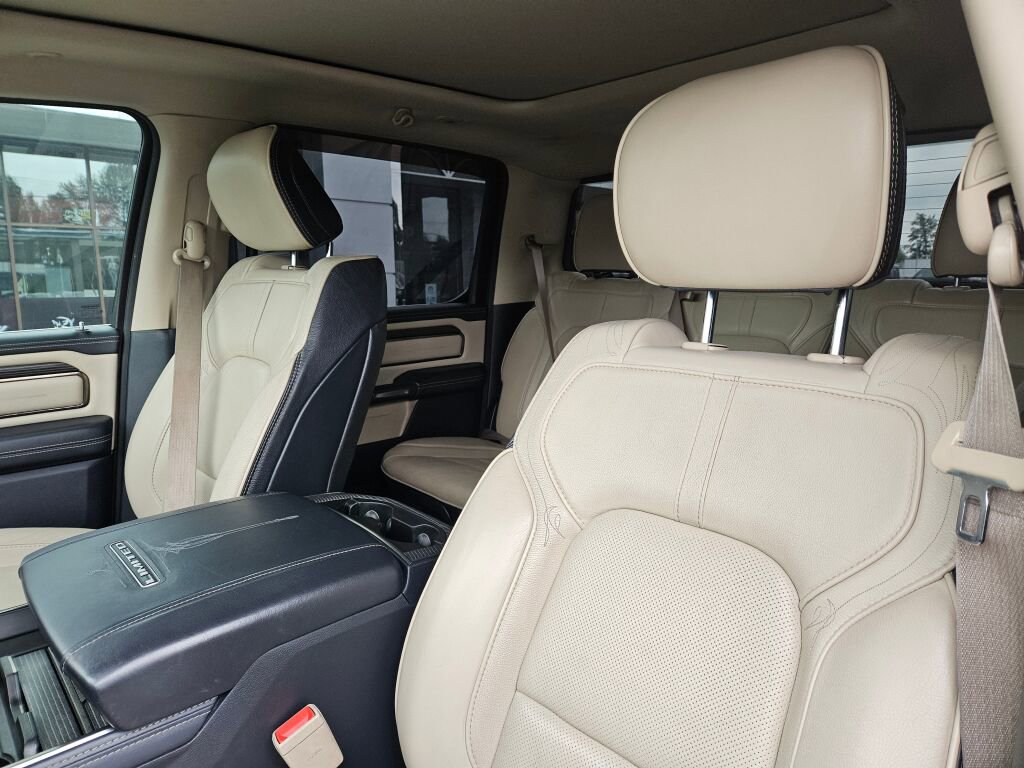 Used 2019 RAM 1500 Limited AWD/4WD image 17