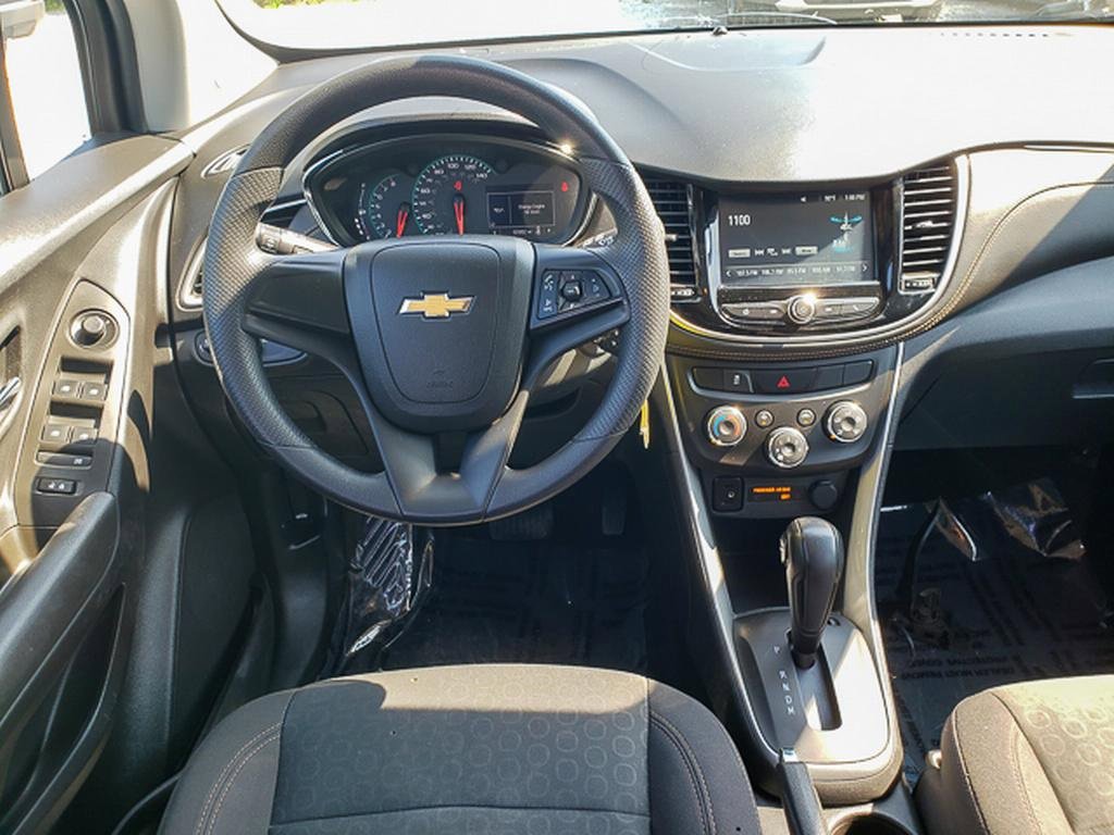 Used 2017 Chevrolet Trax LS image 24