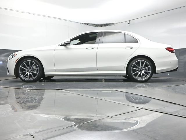 Used 2022 Mercedes-Benz E 450 4MATIC Sedan image 32