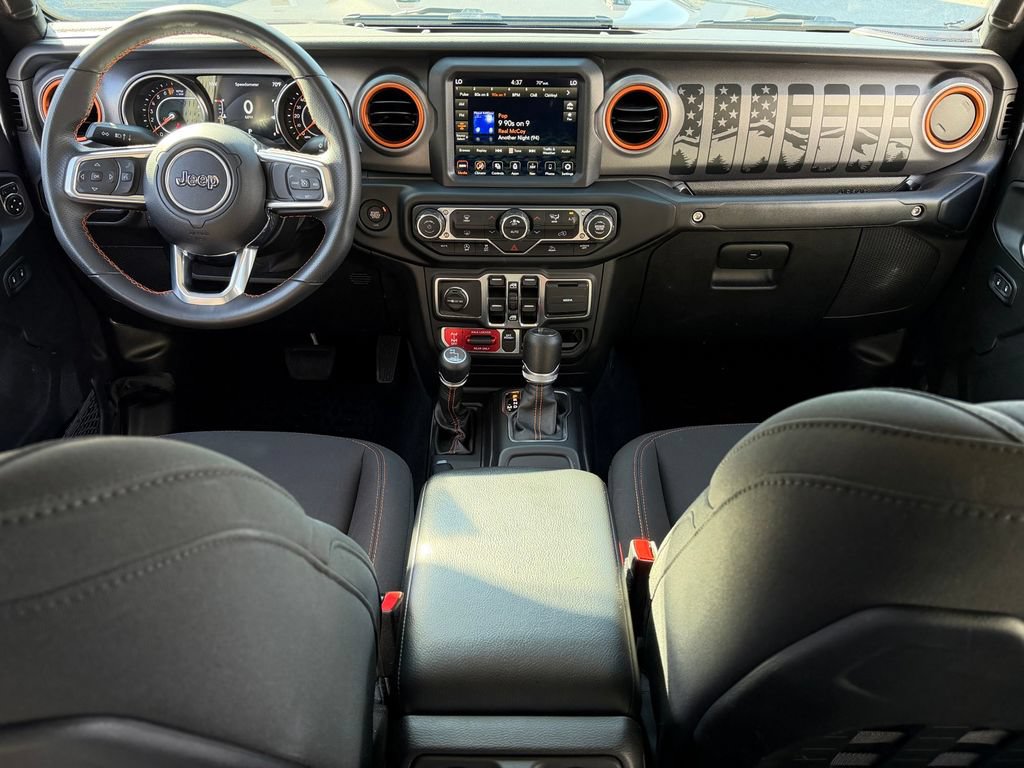 Used 2023 Jeep Gladiator Mojave AWD/4WD image 21