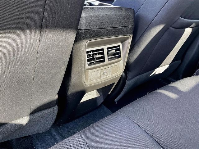 Used 2023 Chevrolet Colorado LT image 27