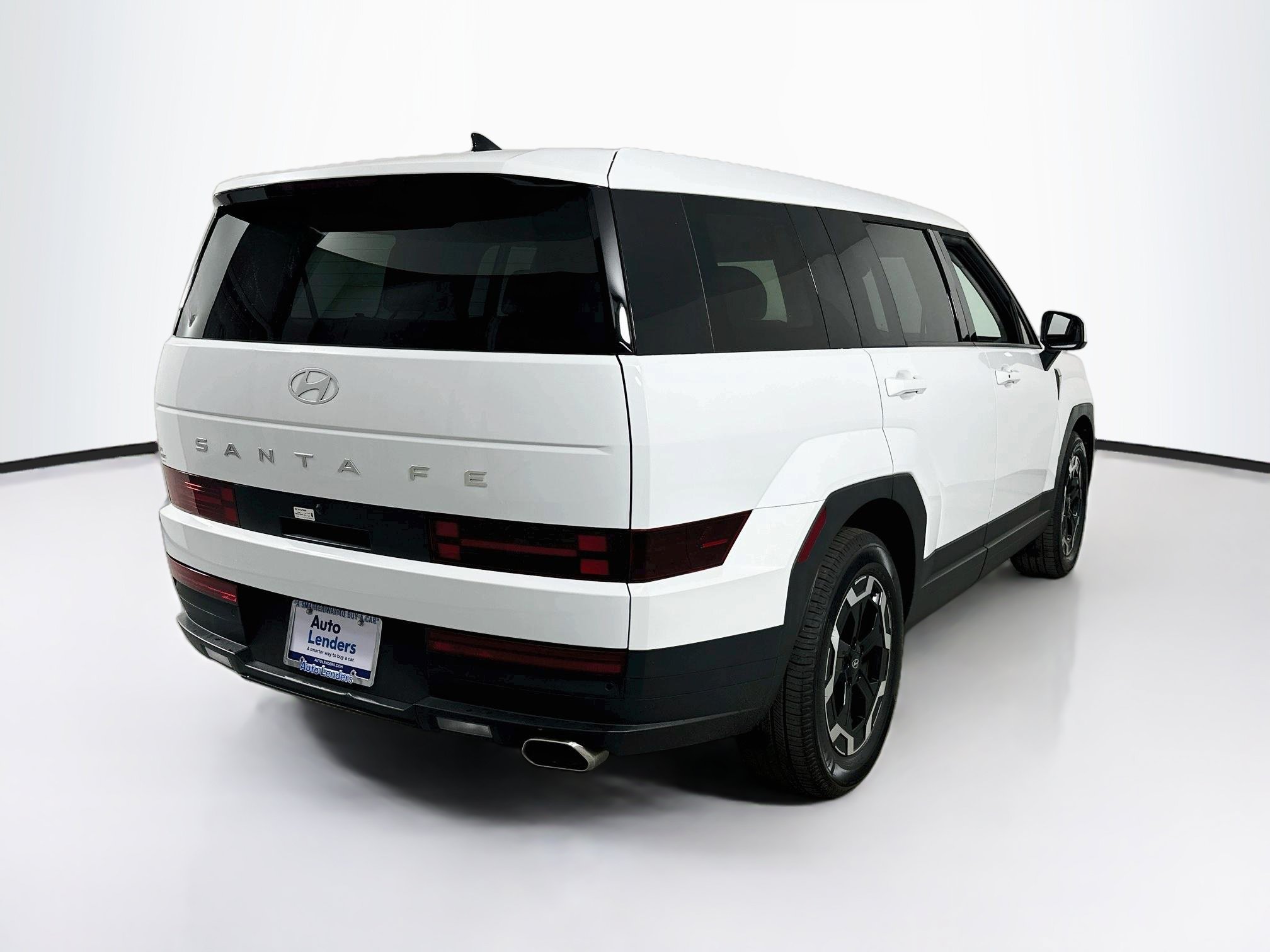 Used 2024 Hyundai Santa Fe SE FWD image 5