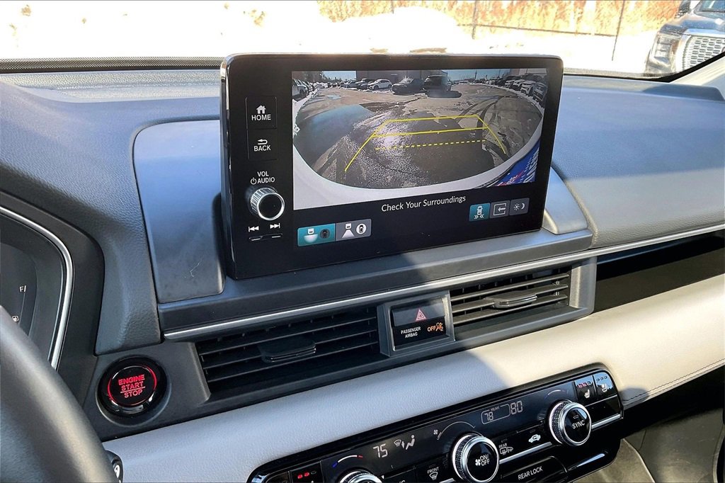 Used 2024 Honda Pilot Elite image 14