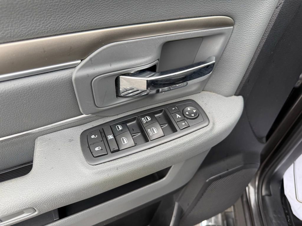 Used 2016 RAM 1500 Big Horn AWD/4WD image 15