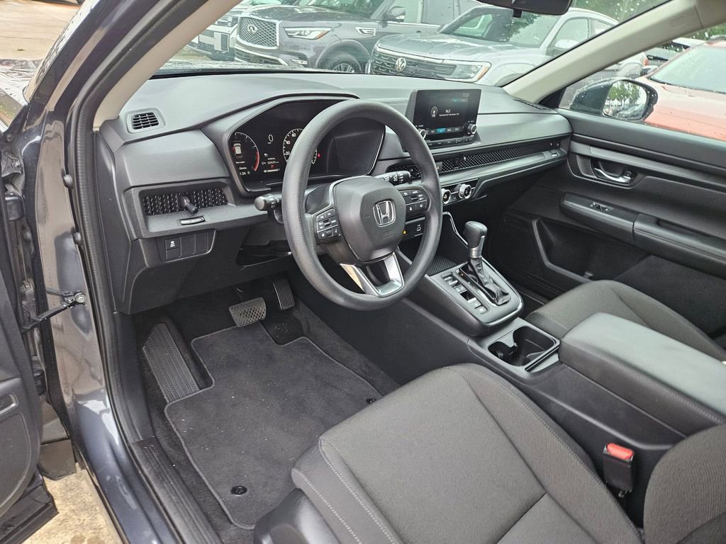 Used 2025 Honda CR-V LX image 13