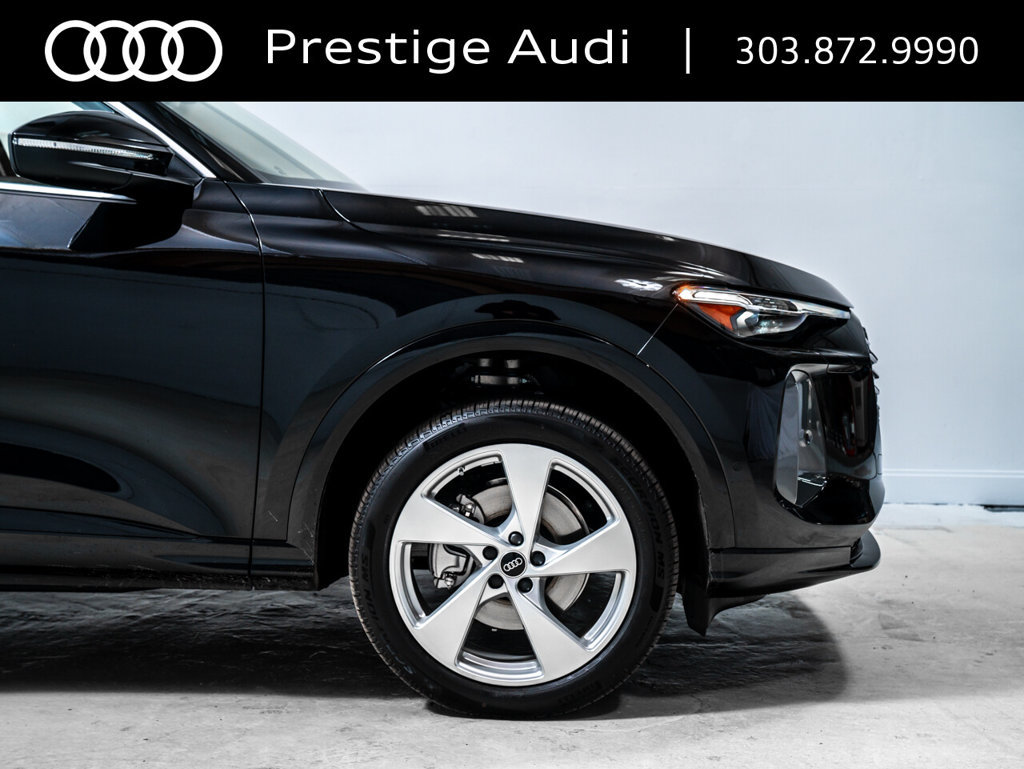 Used 2025 Audi Q5 Premium Plus w/ Premium Plus AWD/4WD image 13