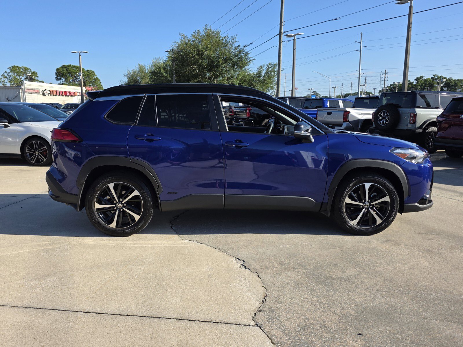 Used 2024 Toyota Corolla Cross S w/ Convenience Package AWD/4WD image 6