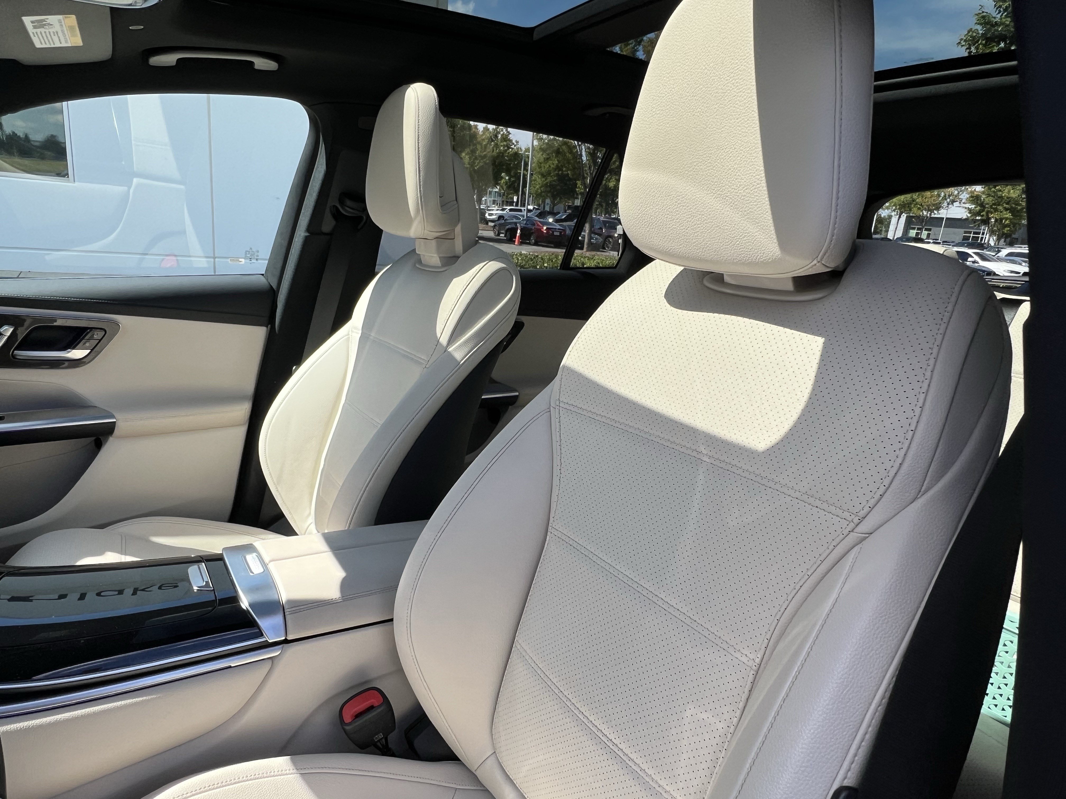 Certified 2023 Mercedes-Benz GLC 300 4MATIC image 16