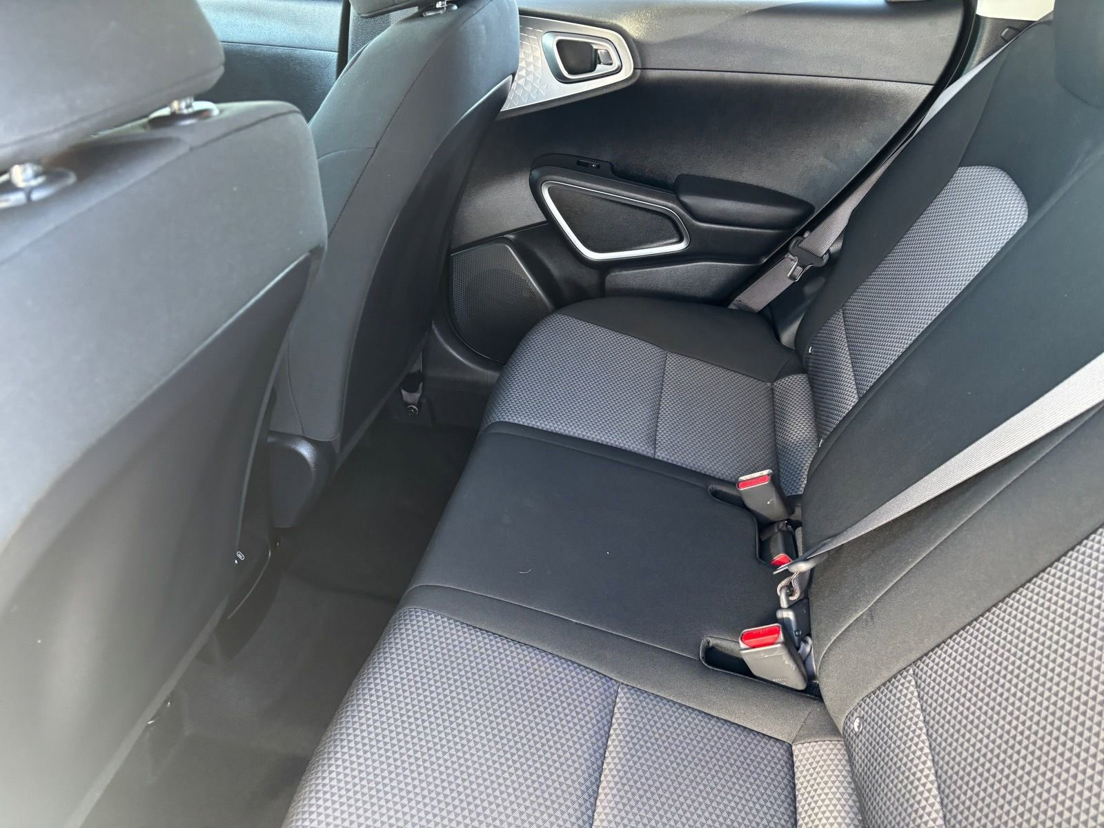 Used 2023 Kia Soul S image 18