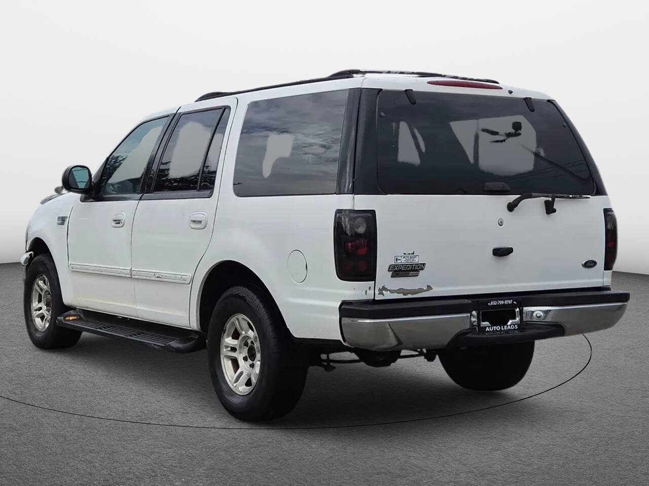 Used 2000 Ford Expedition XLT RWD image 5