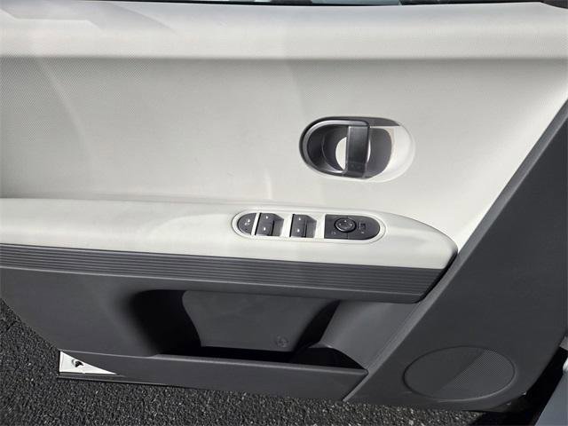 New 2026 Hyundai Ioniq 5 SEL image 23