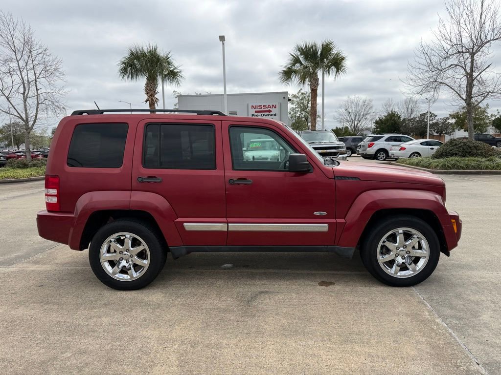 Used 2012 Jeep Liberty Sport image 6