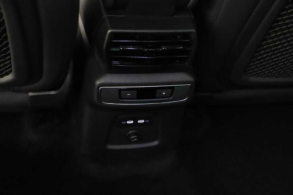 Certified 2023 Audi Q4 e-tron Premium Plus w/ Premium Plus AWD/4WD image 22